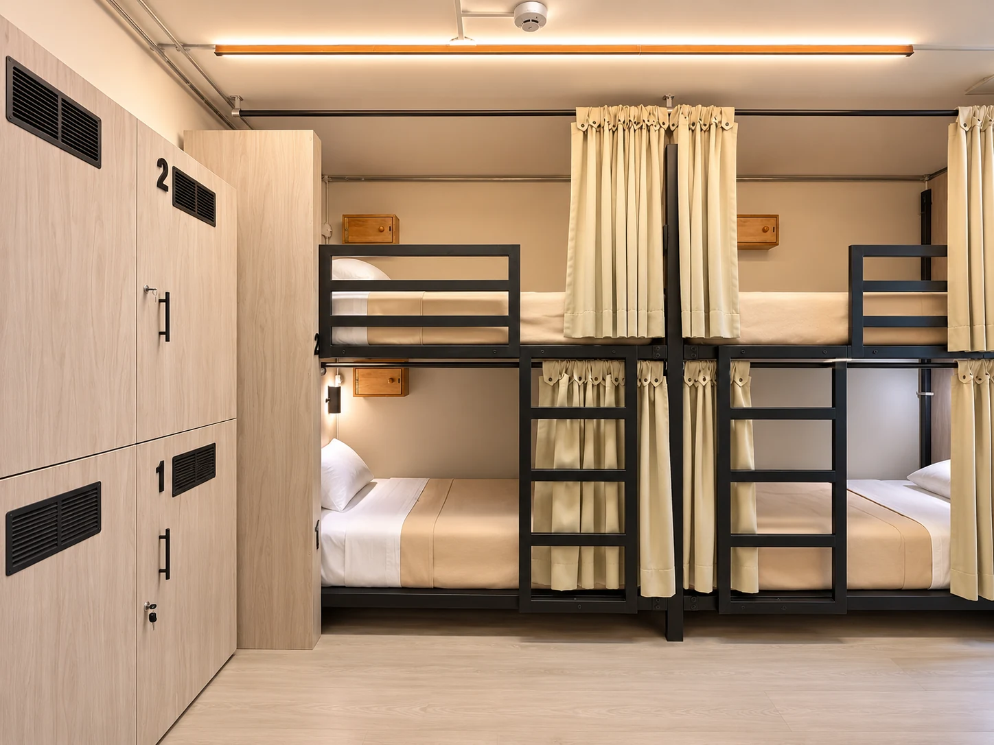 Dormitorio para 6 pax mujeres con baño privado interno 1